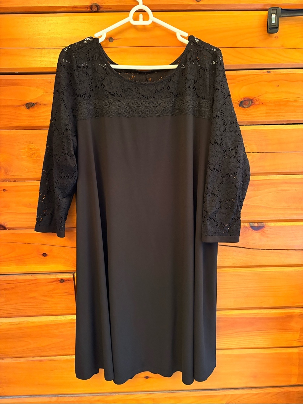 Black Lace-Sleeve Women's Dress